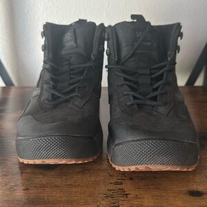 Vans MTE UltraRange EXO Hi Shoe
